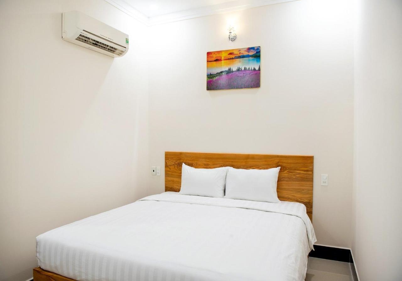 Minh Lam Hotel Плейку Экстерьер фото