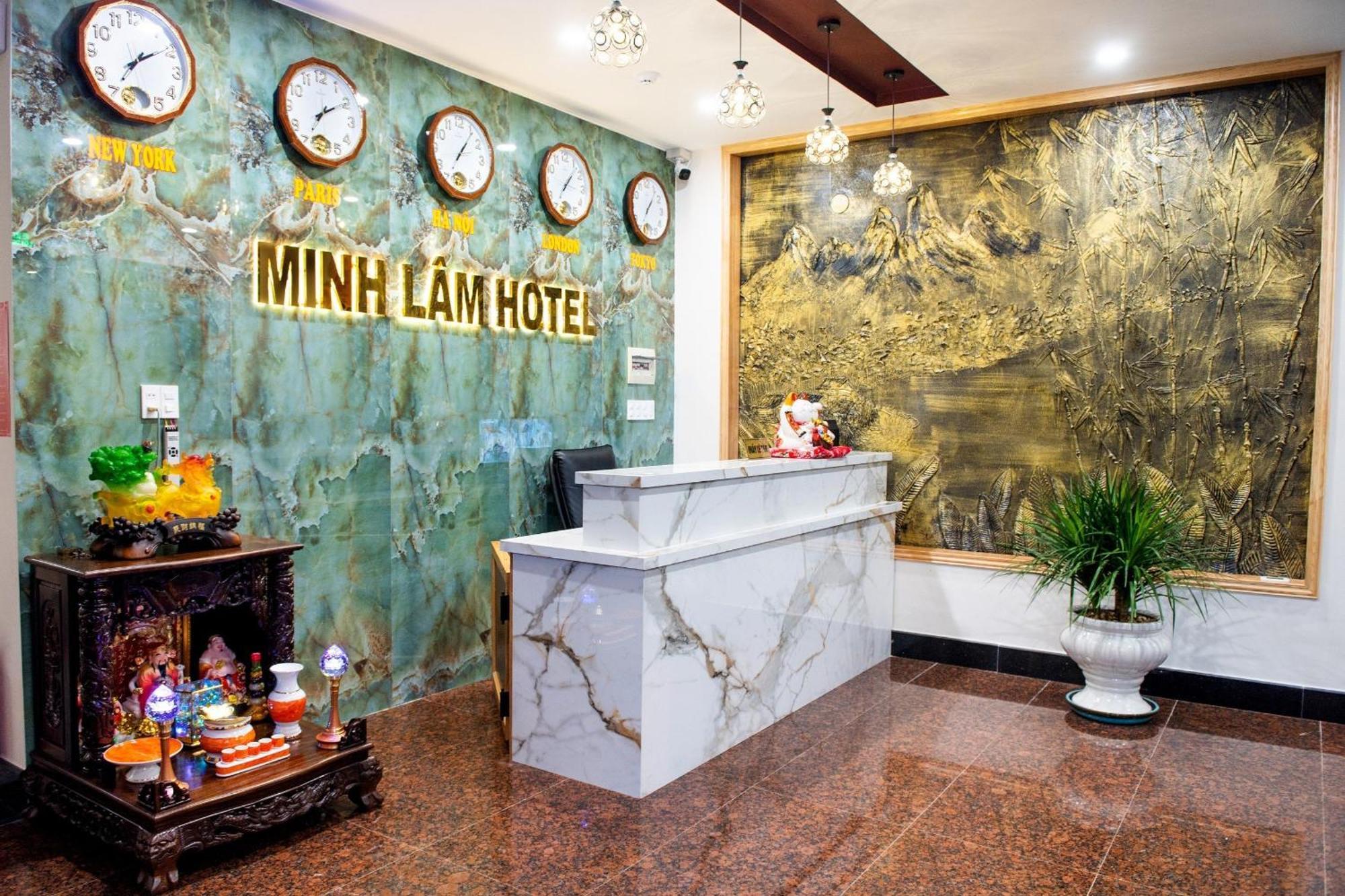 Minh Lam Hotel Плейку Экстерьер фото